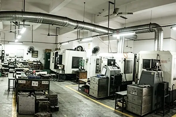 Mold Making - 4 CNC machines, 5 milling machines, 1 engraver for rapid high-precision mold development
