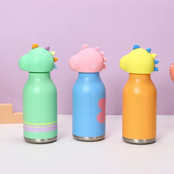 Animal silicone insulated bottle